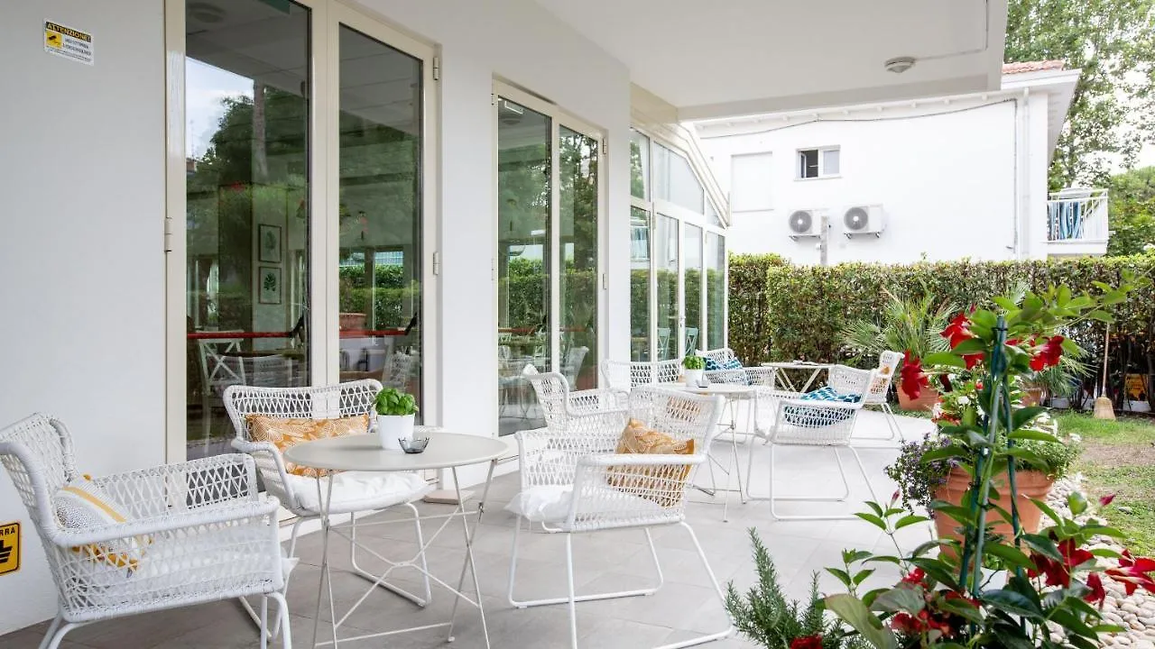 BeYou Hotel Villa Rosa Riccione 3*,